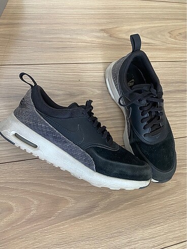 Orijinal Nike spor ayakkabı