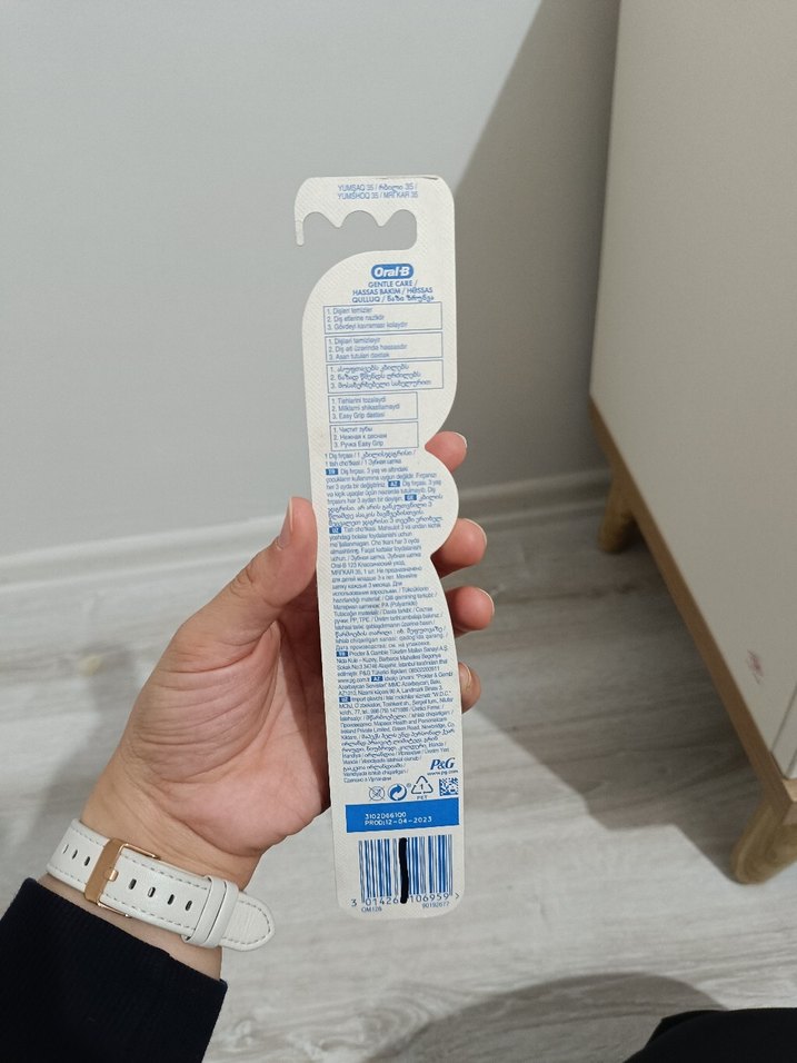 Oral-B Gentle Care Yumuşak Kıllı Diş Fırçası - Görsel 2