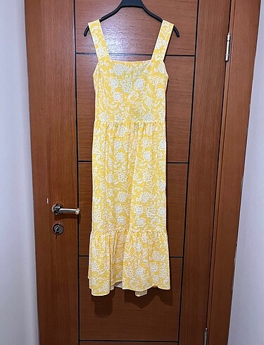 F&F F&F 38 beden elbise. Hiç kullanılmamıştır. Omuzdan eteğe uzunluk