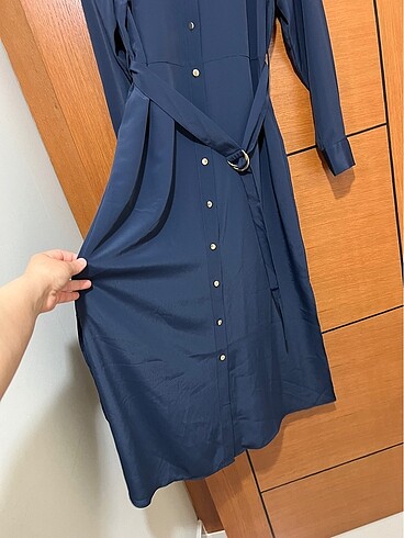 l Beden F&F 40 beden elbise. Sıfır üründür. Uzunluk 126 cm.