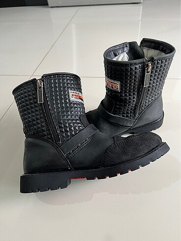 33 Beden HARLEY DAVIDSON 33 numara bot. Orjinaldir.