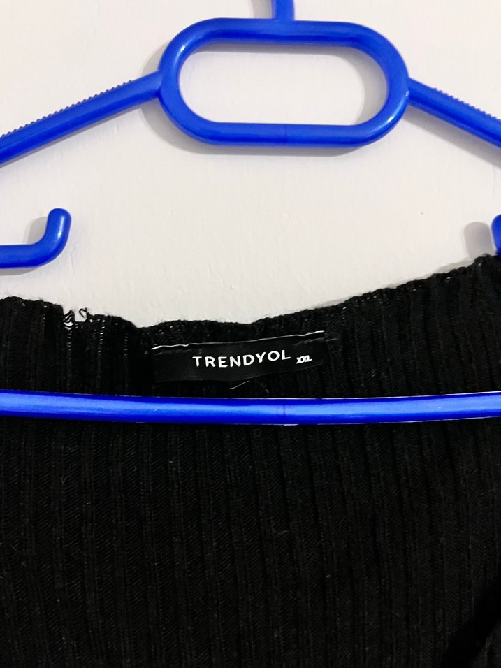 V Yaka Siyah Kadın Triko Elbise - Görsel 4