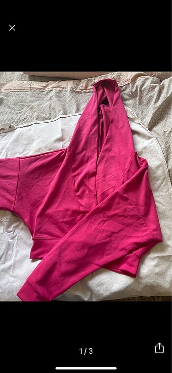 Pembe Crop Sweatshirt
