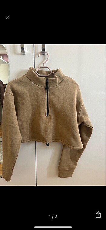 Crop Sweat