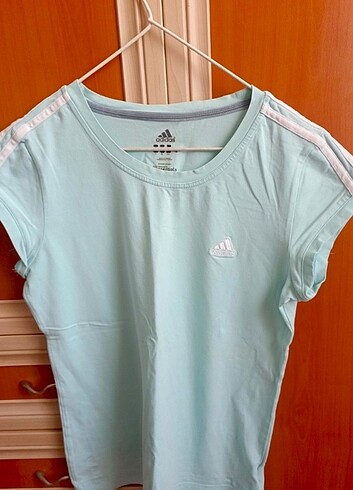 Adidas marka tişört