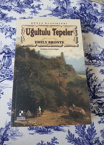  Beden Uğultulu Tepeler