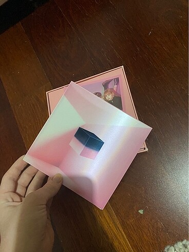 Diğer blackpink squre up album