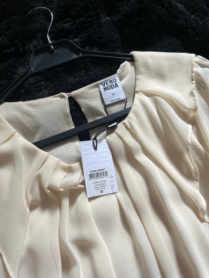 Kadın Beyaz Saten Salaş Uzun Kollu Bluz - Görsel 3