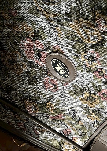 Bohem Desenli Gri Fermuarlı Valiz - Görsel 6