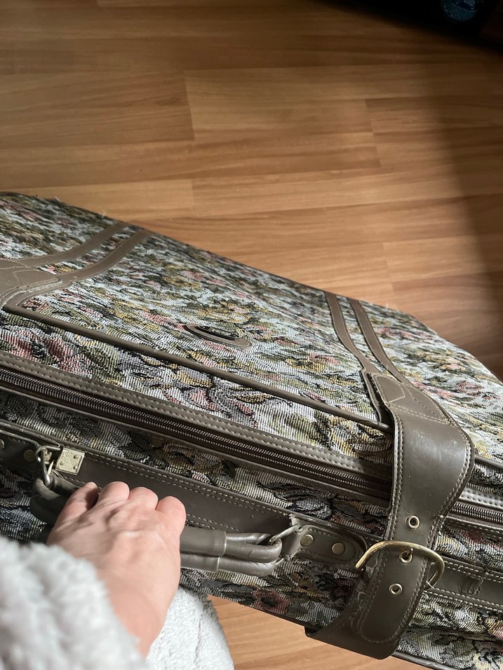 Bohem Desenli Gri Fermuarlı Valiz - Görsel 5