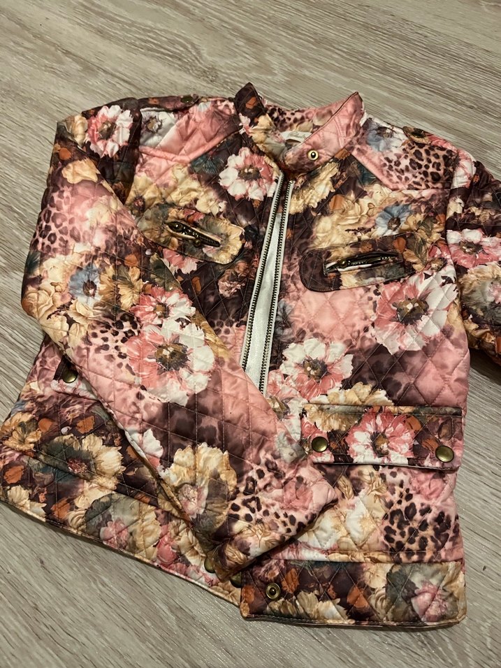 Çiçek Desenli çocuk yağmurluk ceket - Görsel 2