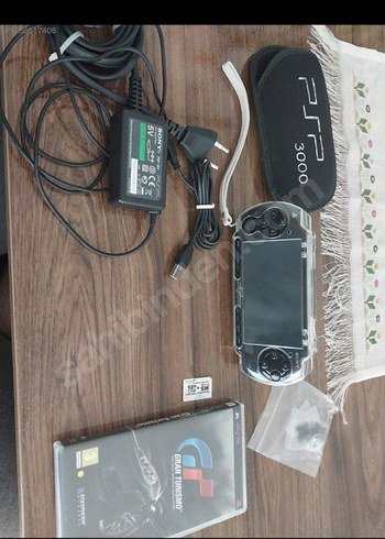 Sony PSP 3000 Oyun Konsolu ve Aksesuarları