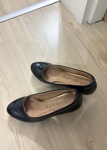 Siyah Rugan Stiletto Kadın Topuklu Ayakkabı - Görsel 4