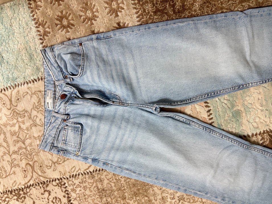 Kadın Mavi Peluş Detaylı Bol Kesim Denim Pantolon - Görsel 4