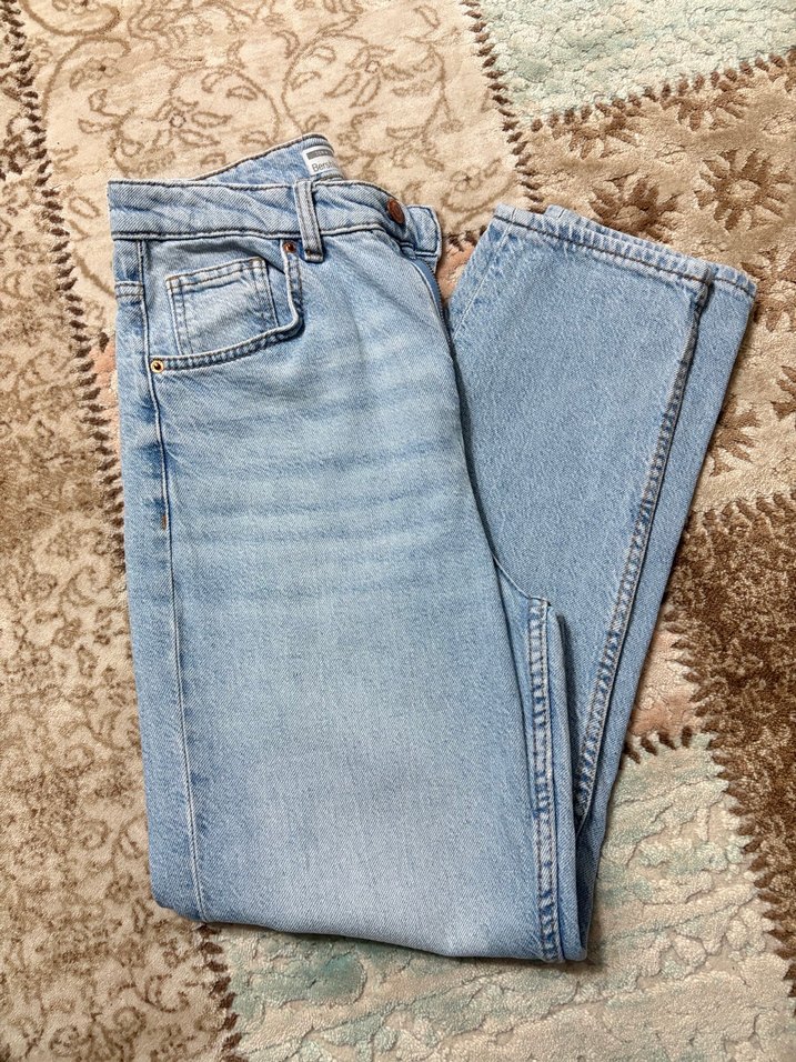 Kadın Mavi Peluş Detaylı Bol Kesim Denim Pantolon - Görsel 2