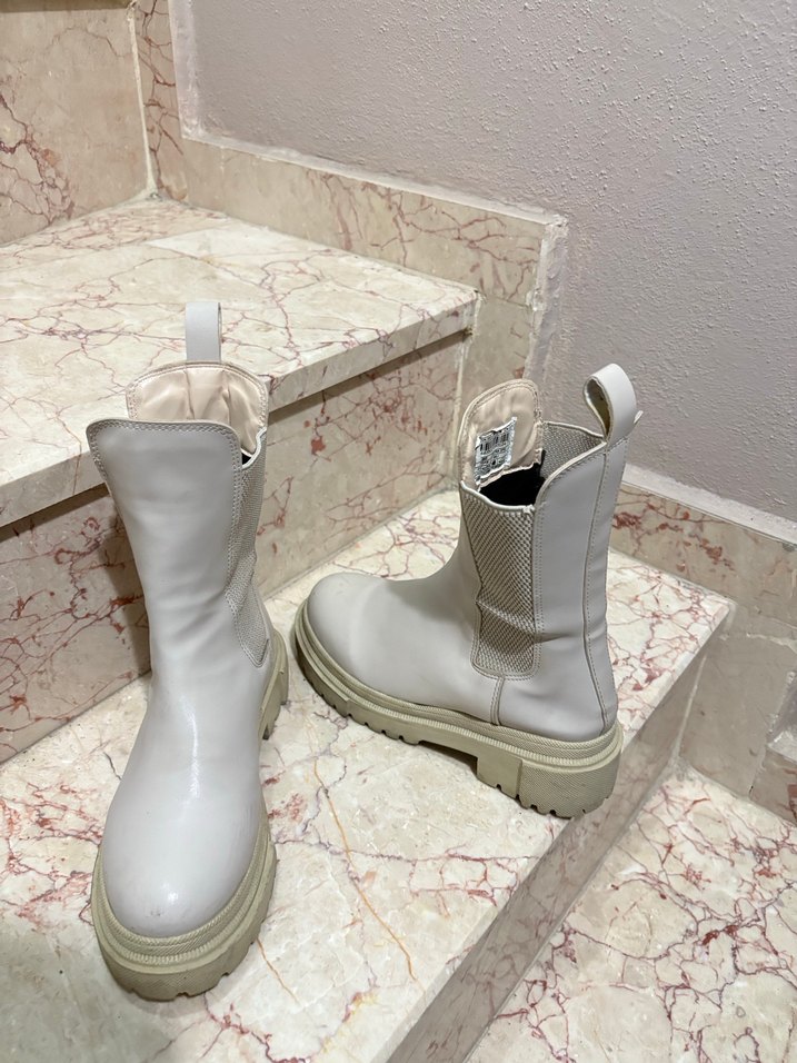 Beyaz Deri Platform Topuklu Kadın Bot - Görsel 5