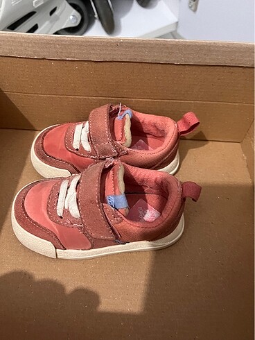 Zara Bebek ayakkabı