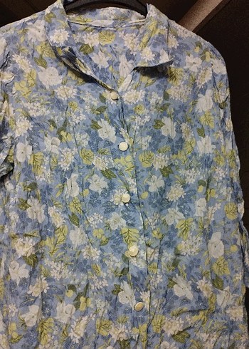 Düğmeli Mavi Çiçekli Keten Gömlek - Görsel 3