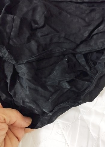 Siyah Fırfırlı Midi  Etek - Görsel 3