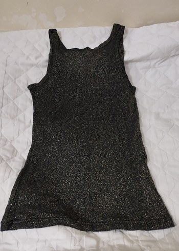 Siyah Vücuda Oturan Kolsuz Kadın Atlet - Görsel 6