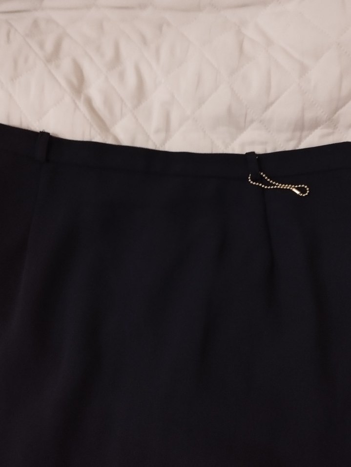 Siyah Piliseli Mini Etek - Görsel 3