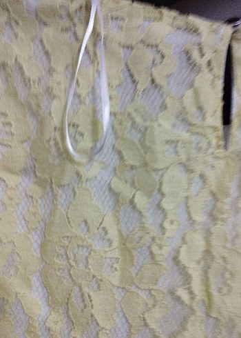 Sarı Dantel detaylı beyaz Bluz - Görsel 10