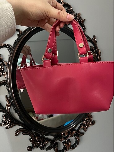 Zara Pembe çanta yandan askılı