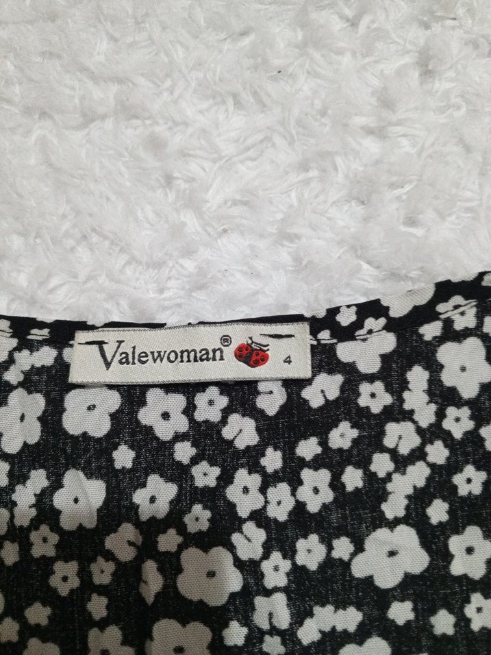 Volanlı Siyah Midi Elbise - Görsel 4