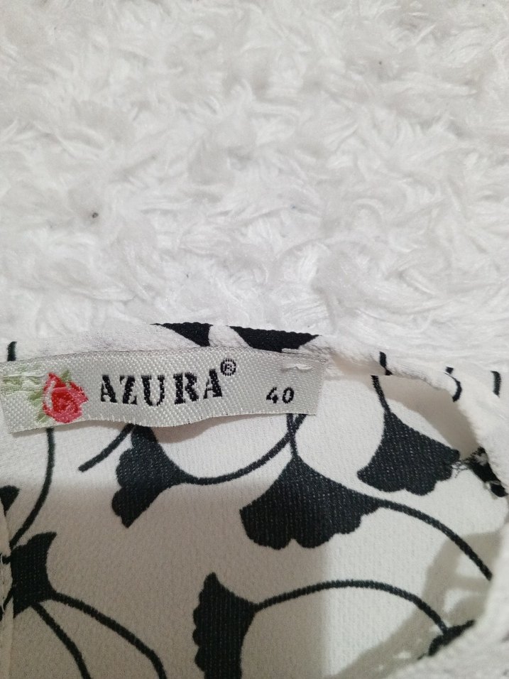 Dantel Detaylı Bohem V Yaka Desenli Bluz - Görsel 2