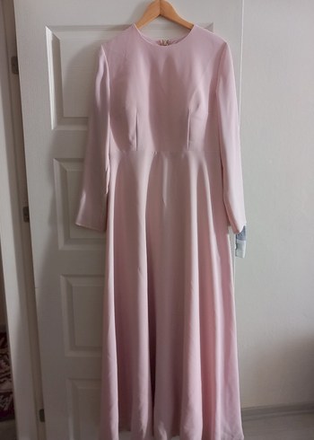 Dantel İşlemeli Pembe Uzun Kadın Abiye Elbise - Görsel 3