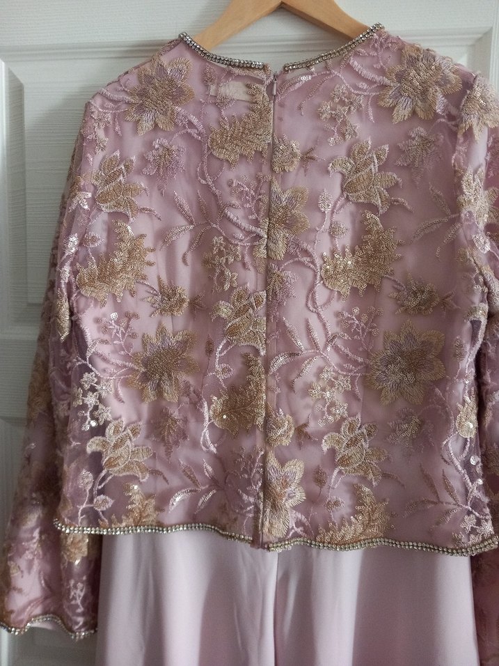 Dantel İşlemeli Pembe Uzun Kadın Abiye Elbise - Görsel 4