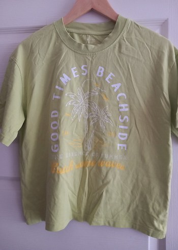 Yeşil Baskılı Kadın Kısa Kollu Tişört - Görsel 2