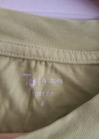 Yeşil Baskılı Kadın Kısa Kollu Tişört - Görsel 3