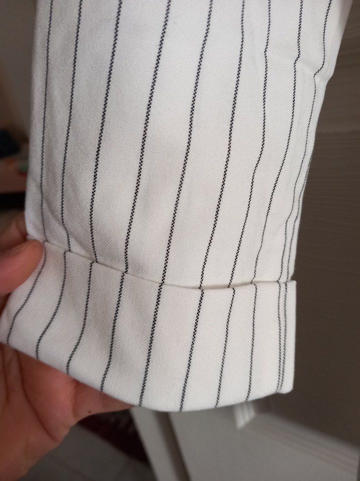 Kadın Beyaz Çizgili Keten Ceket - Görsel 4