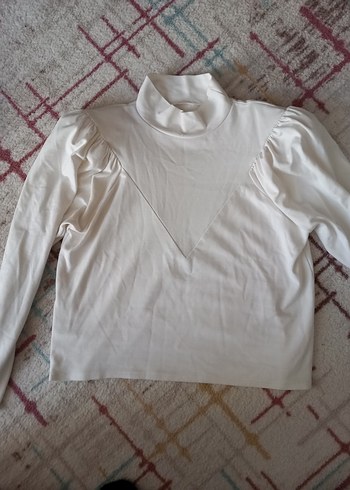 Beyaz Yüksek Yakalı Kadın badiy - Görsel 2