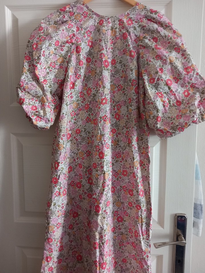 Pembe Desenli midi elbise - Görsel 4