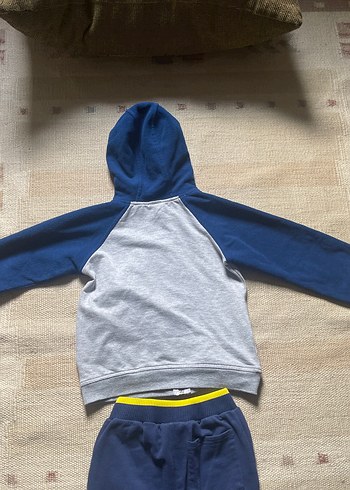 Kapüşonlu Fermuarlı Erkek Bebek Takımı 5-6 YAŞ - Görsel 11