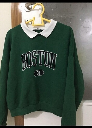 boston yazili sweatshirt
