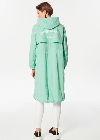Uzun Kadın Yağmurluk - Görsel 2