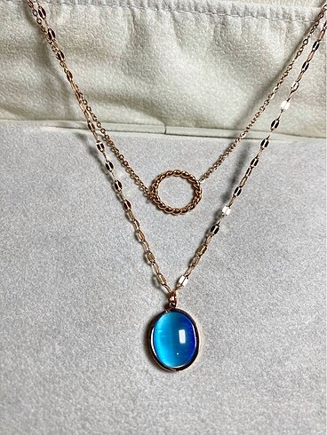 Mavi Opal taşlı Rose Gold Çelik Kolye