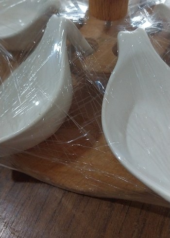 Diğer Beyaz Yaprak Şekilli Sosluk Seti