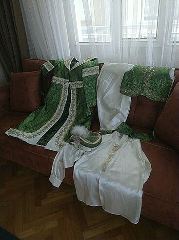 Sünnet kıyafeti 