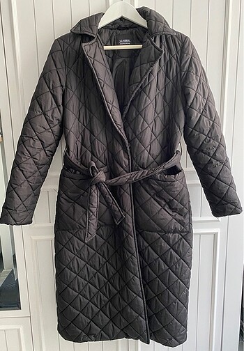 LC Waikiki Kapitone şişme mont