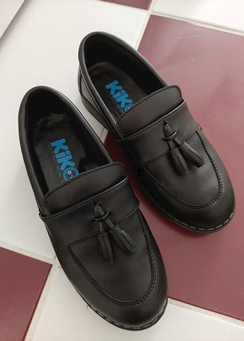 Siyah Püsküllü Erkek Çocuk Özel Ayakkabı - Görsel 2