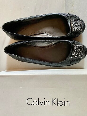 Calvin Klein CALVIN KLEIN BABET
