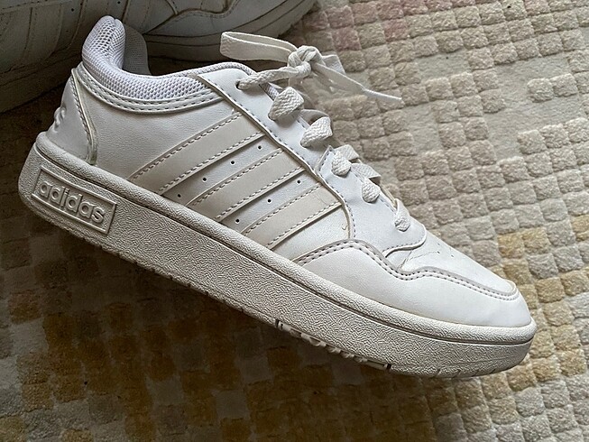 37,5 Beden Orijinal Adidas Ayakkabı