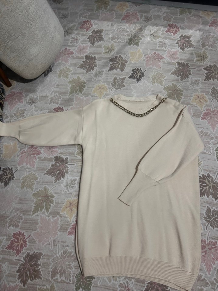 Zincir Detaylı Bej Kadın Triko - Görsel 2