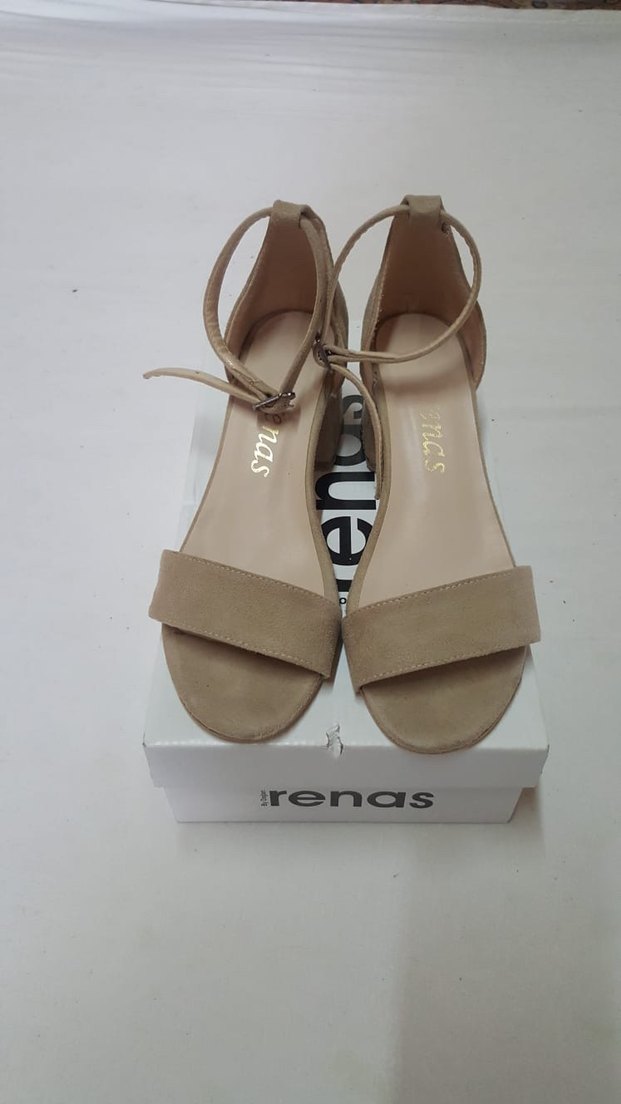 Bej Süet Tokalı Kadın Topuklu Sandalet - Görsel 4