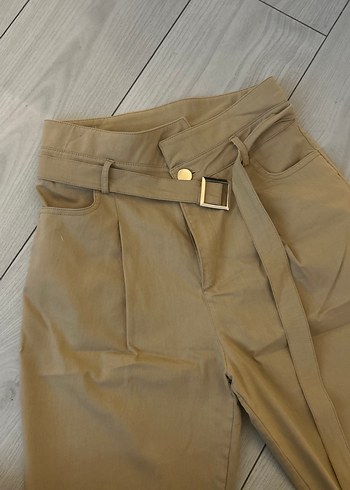 Bej Kemerli Kadın Pantolon - Görsel 3