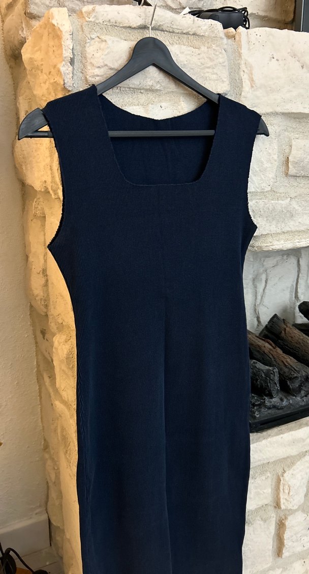 Siyah Kolsuz midi kalem Elbise - Görsel 2